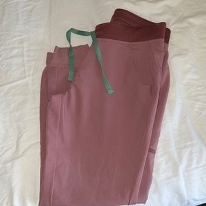 NWOT Figs Mineral Mauve Small Petite Zamora Joggers